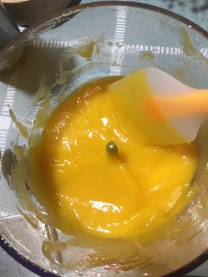 芒果慕斯的做法 步骤2