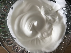 蛋糕卷(参考的君之的方子)的做法 步骤4