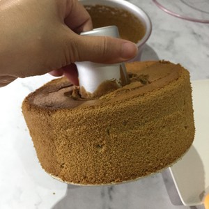 淡抹茶酸奶戚风的做法 步骤6