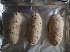 全麦果仁面包的做法 步骤3