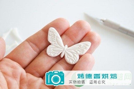 如何制作干佩斯蝴蝶糖花