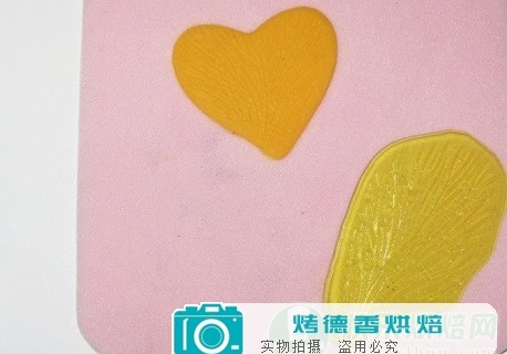 如何制作干佩斯蝴蝶花