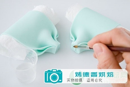 如何制作干佩斯蝴蝶结糖花装饰