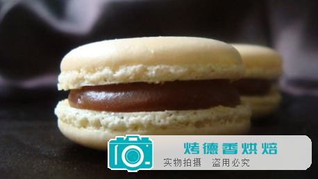 教你制作法式咸焦糖马卡龙