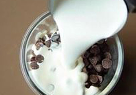 魔幻巧克力球制作揭秘 女王级别的甜点