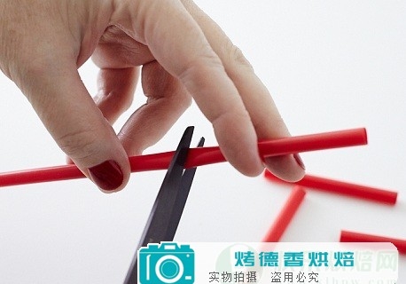 教你轻松制作翻糖蝴蝶结饼干