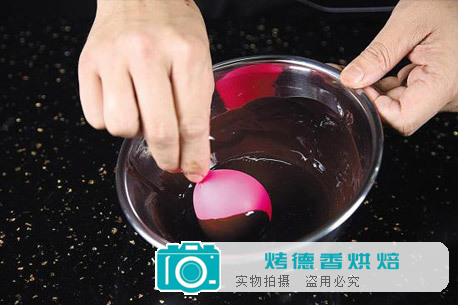 手把手教你制作巧克力蛋慕斯