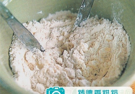 如何让曲奇和司康饼富有层次感