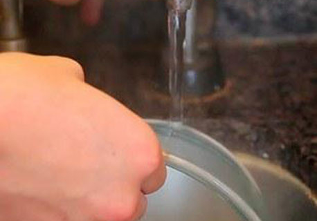 魔幻巧克力球制作揭秘 女王级别的甜点