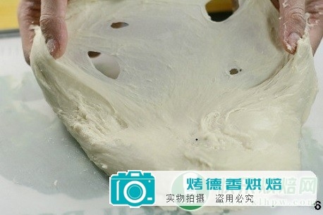 家庭面包揉面发酵要怎么做