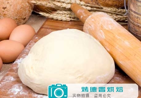 烘焙配方中即溶酵母、活性干酵母和鲜酵母的替代使用