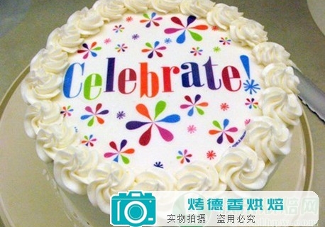 怎样使用蛋糕装饰糖纸