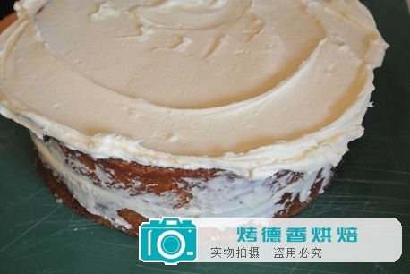 白巧克力草莓蛋糕的制作方法