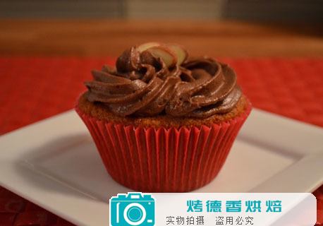 让人爱不释手的10个纸杯蛋糕的制作创意