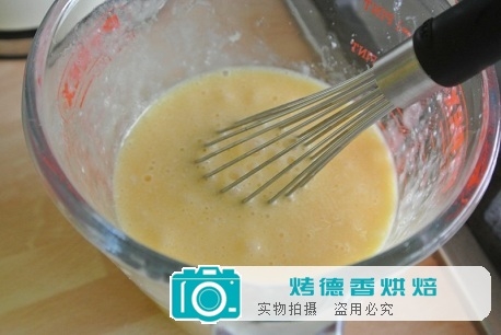 白巧克力草莓蛋糕的制作方法