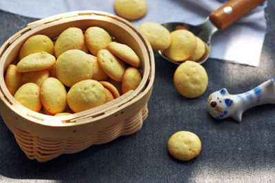 吃货电烤箱食谱：蛋黄小饼干的做法！\(^o^)/【新手篇】