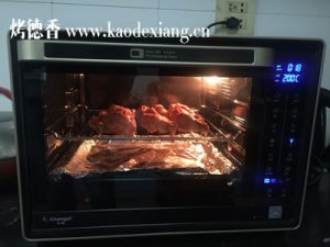 买机械电烤箱?还是买电脑控制电烤箱?如何选购电烤箱?