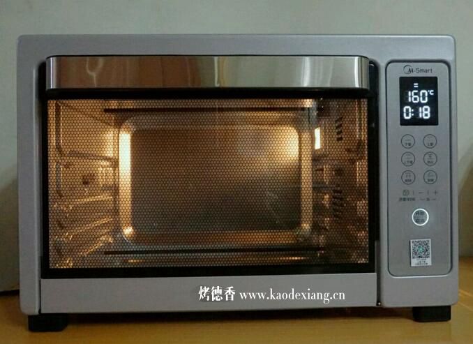 电烤箱第一次使用需要空烤!你知道电烤箱如何空烤吗?需空烤多久?