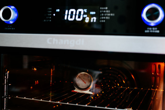 长帝空气烤箱CRWF42NE试用报告-做烤鸡告诉你好不好！