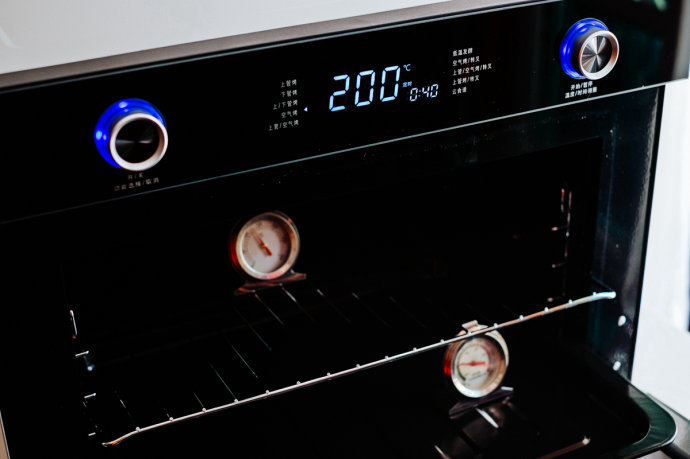 长帝空气烤箱CRWF42NE试用报告-做烤鸡告诉你好不好！