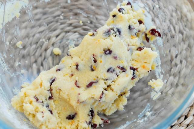 烘焙食谱：手工蔓越莓橘子奶油饼干