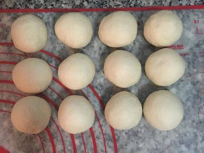 可爱的小狮子起司面包