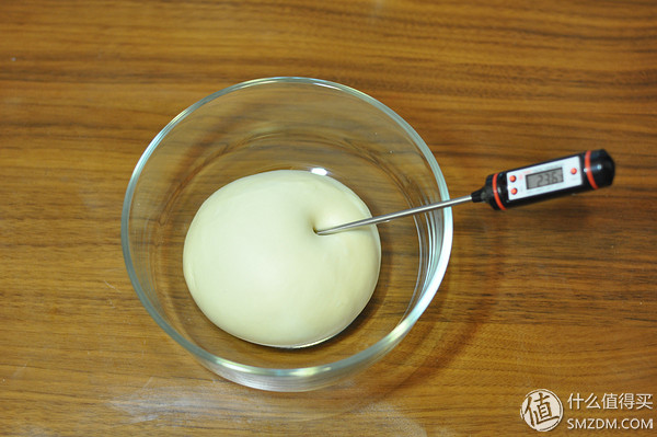 用便宜的面包机也能揉出手套膜！