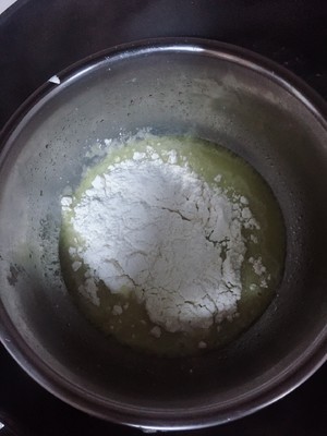 电烤箱烘焙食谱-酥皮泡芙制作方法