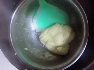 电烤箱烘焙食谱-酥皮泡芙制作方法