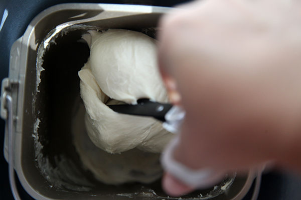 如何用面包机100%揉出膜的技巧!