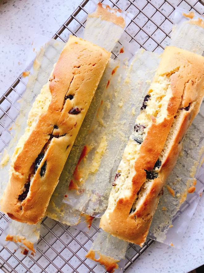 黑加仑蔓越莓朗姆酒柠檬磅蛋糕