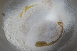 蔓越莓椰蓉面包卷-烘焙食谱