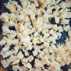 自制面包糠（烤箱版）