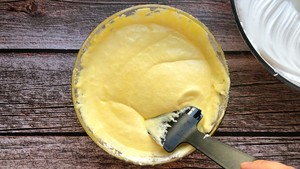 六寸戚风蛋糕 小白版-烘焙食谱