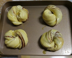 酸奶奶酪豆沙包-烘焙食谱