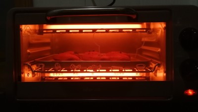 小熊DKX-A09A1电烤箱好不好用呢?值不值得买呢?看评论了解烤箱!