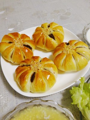 悠然花式豆沙面包