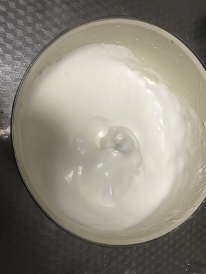 葡萄干黄油戚风纸杯制作方法