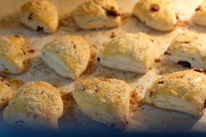 蔓越莓坚果司康饼制作方法