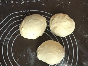 百分百中种牛奶吐司制作方法