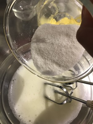 堂妈的酸奶戚风蛋糕制作方法