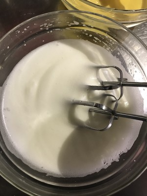 堂妈的酸奶戚风蛋糕制作方法