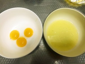 葡萄干黄油戚风纸杯制作方法
