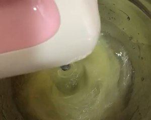 戚风蛋糕制作方法