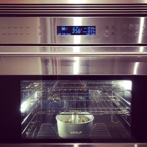 黑芝麻碧根果花朵面包 制作方法