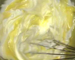 戚风蛋糕制作方法