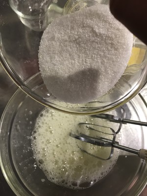 堂妈的酸奶戚风蛋糕制作方法