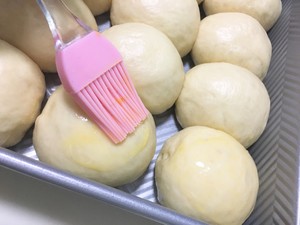 淡奶油肉松小餐包制作方法