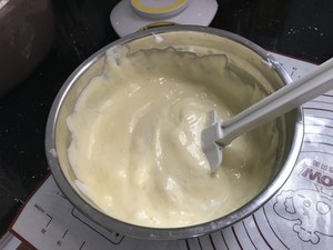 8寸椰子粉戚风蛋糕 制作方法