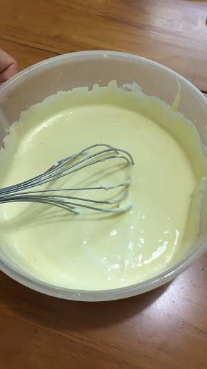 彩虹蛋糕卷胚 制作方法